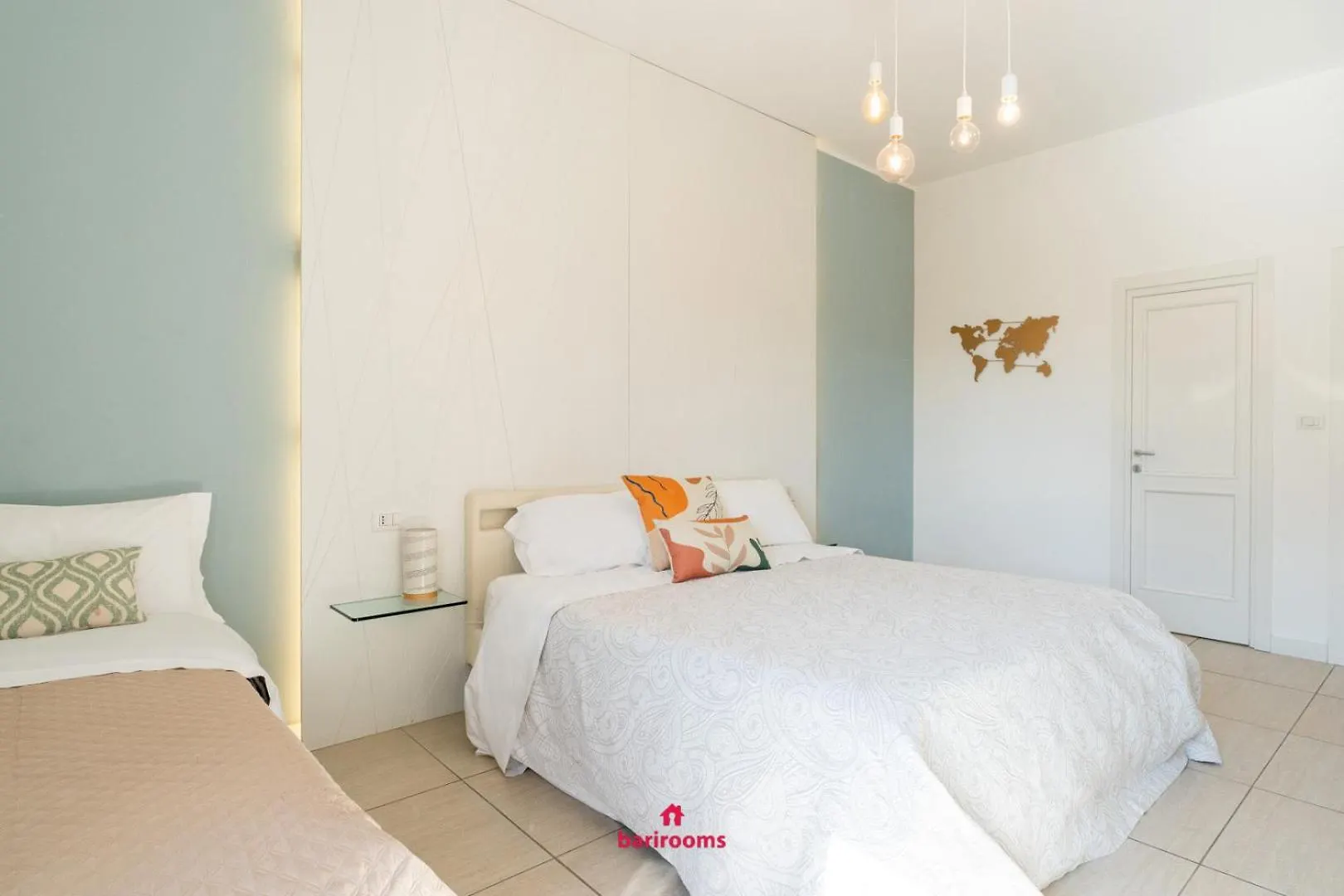 Bari Rooms Suite Station